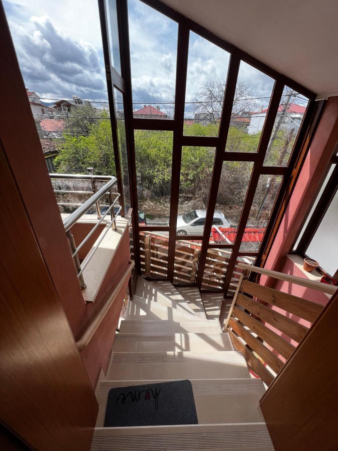 Apartamento Retreat In The Centre Of Korce Exterior foto