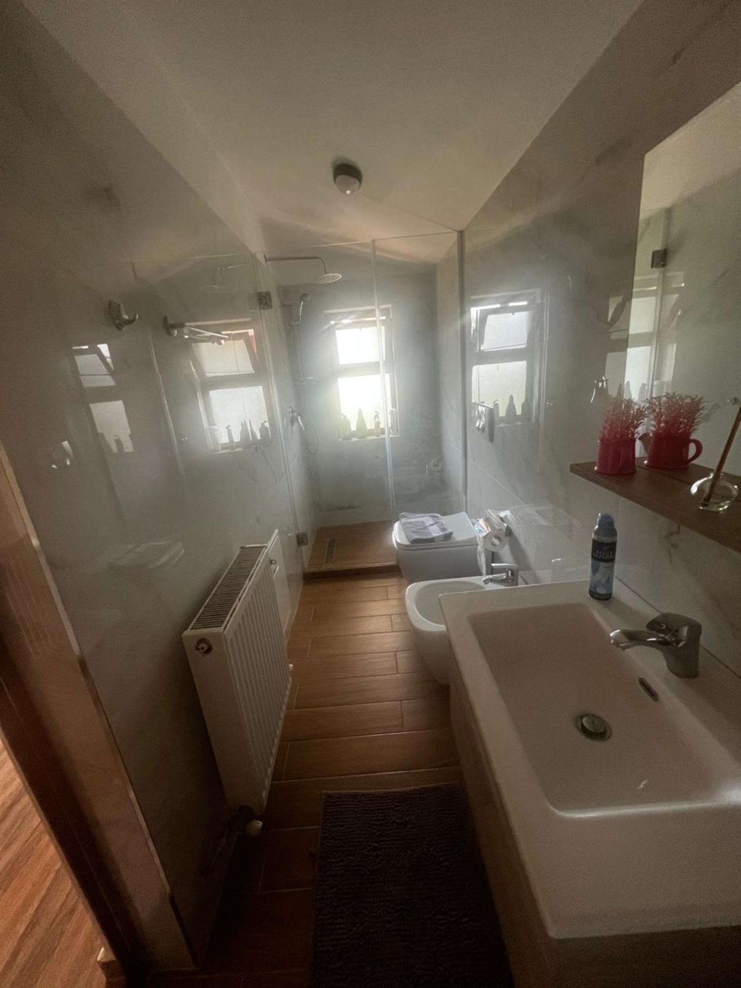 Apartamento Retreat In The Centre Of Korce Exterior foto