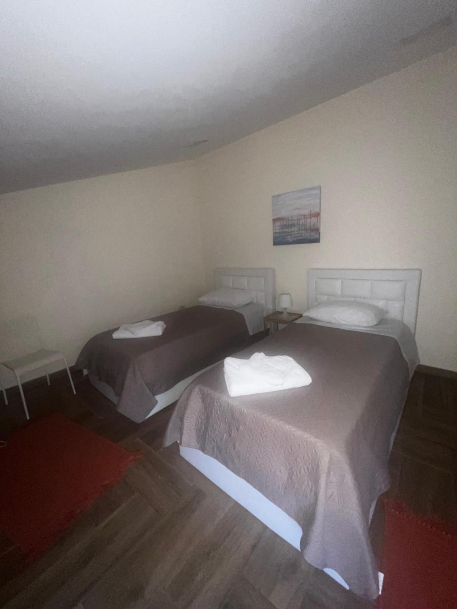 Apartamento Retreat In The Centre Of Korce Exterior foto